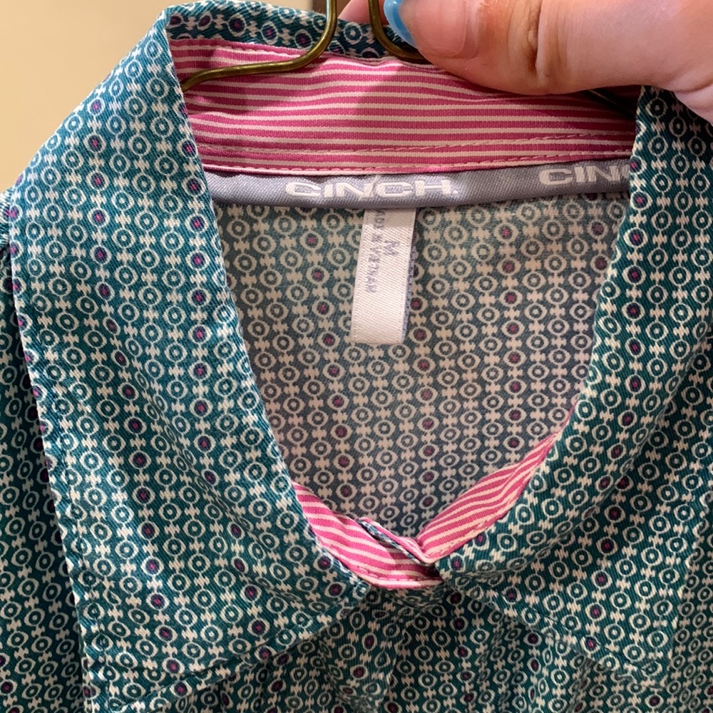 cinch button down